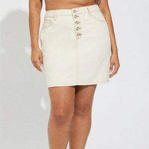 Torrid - Mini Denim Button Fly Skirt in Natural / Off-White​​​​​​​